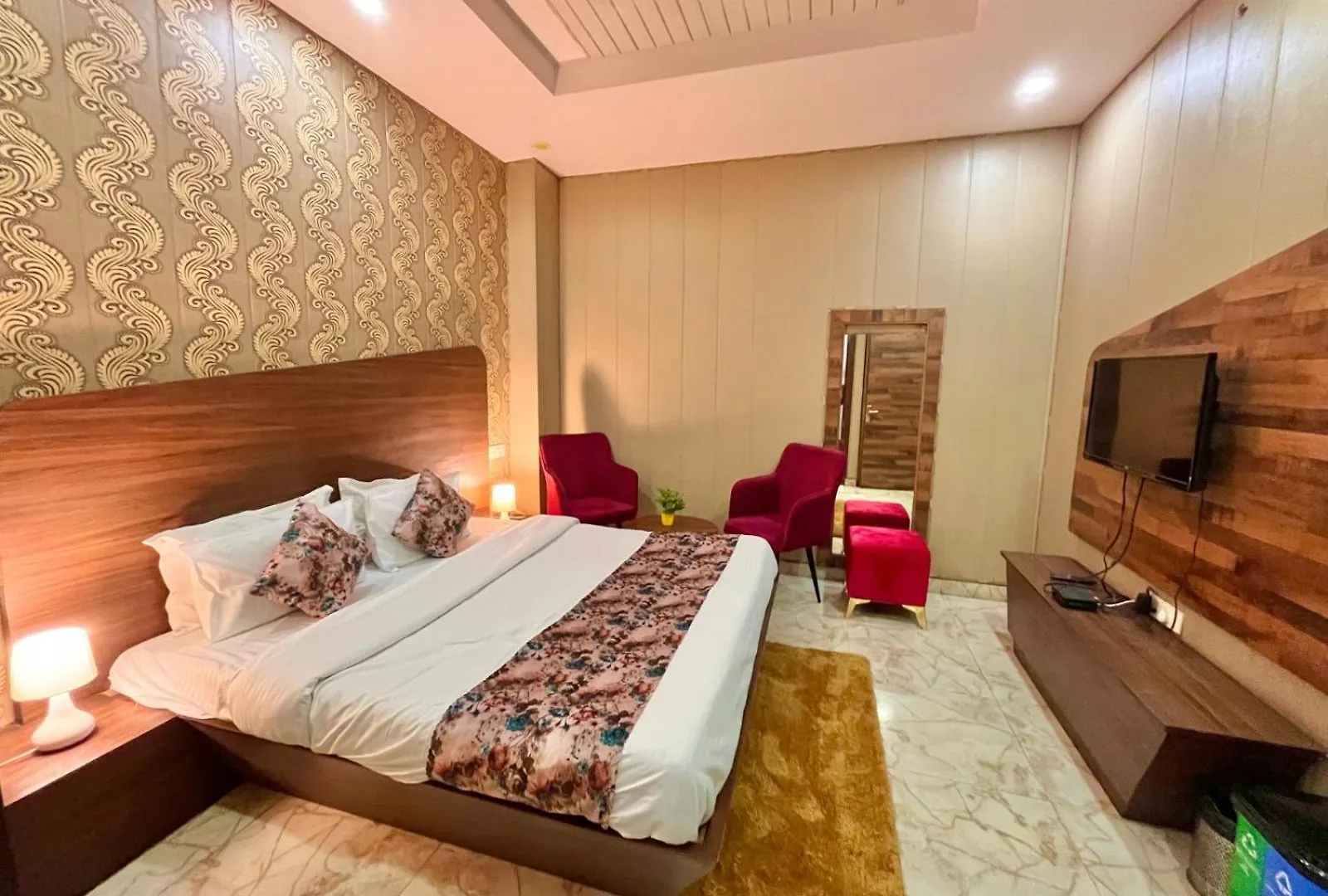 Pearl Grand-A Unit Of Elena Group Hotel Zirakpur